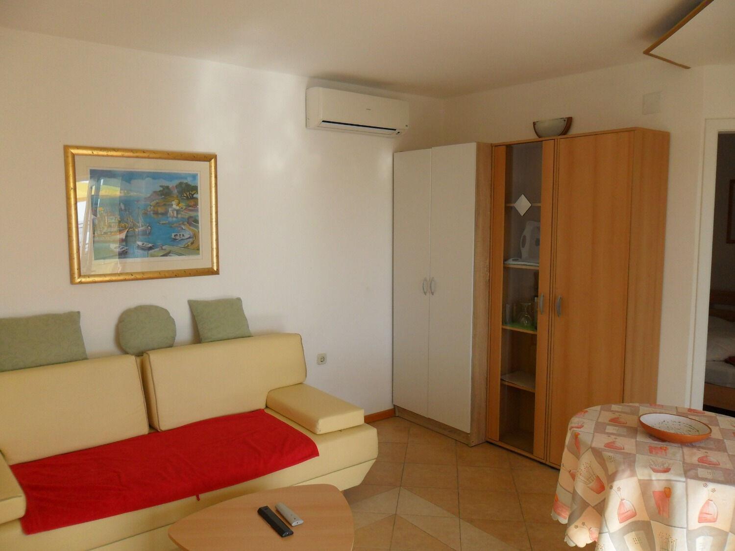 Apartments Zlato - With Pool Zengg Kültér fotó